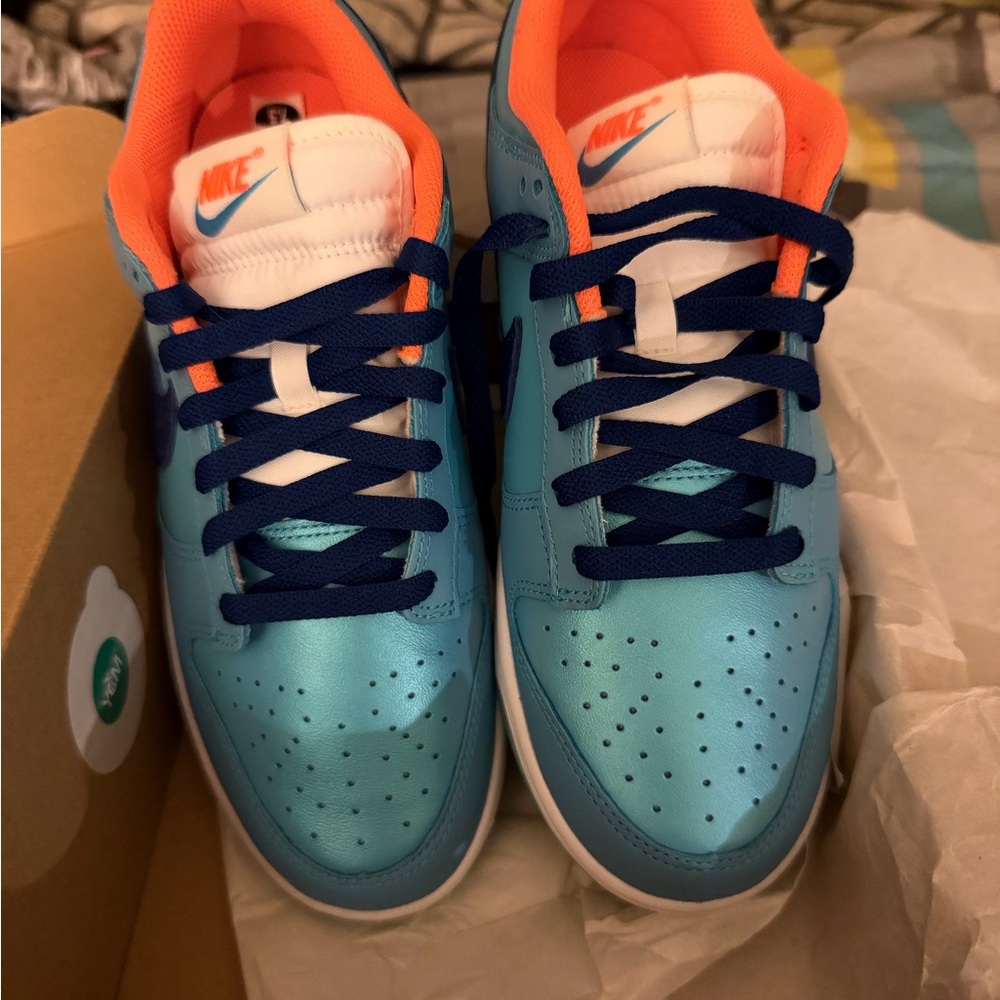 Nike Dunk Low SE "Baltic Blue/Deep Royal Blue/Total Orange" - Picture 2 of 7